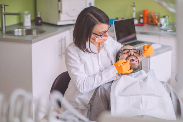Best Cracked Tooth Emergency Dentist  in Roseland, OH